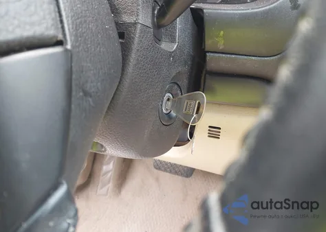 2006 Mazda 6 S из США, поврежденный, VIN 1YVHP80D565M40205